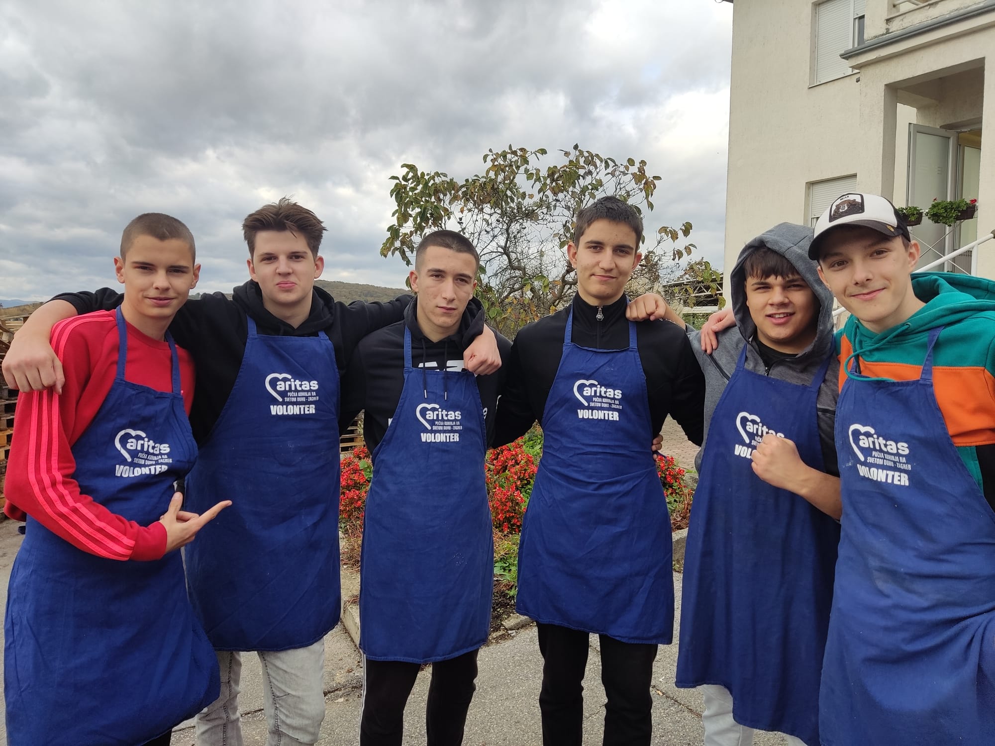 Volonteri posjetili Pučku kuhinju Sveti Duh