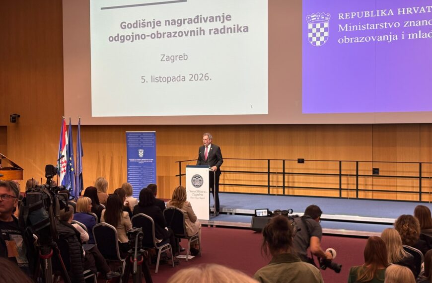 Kada bi učionice mogle govoriti